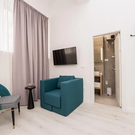 Lukas - Borik Apartament *